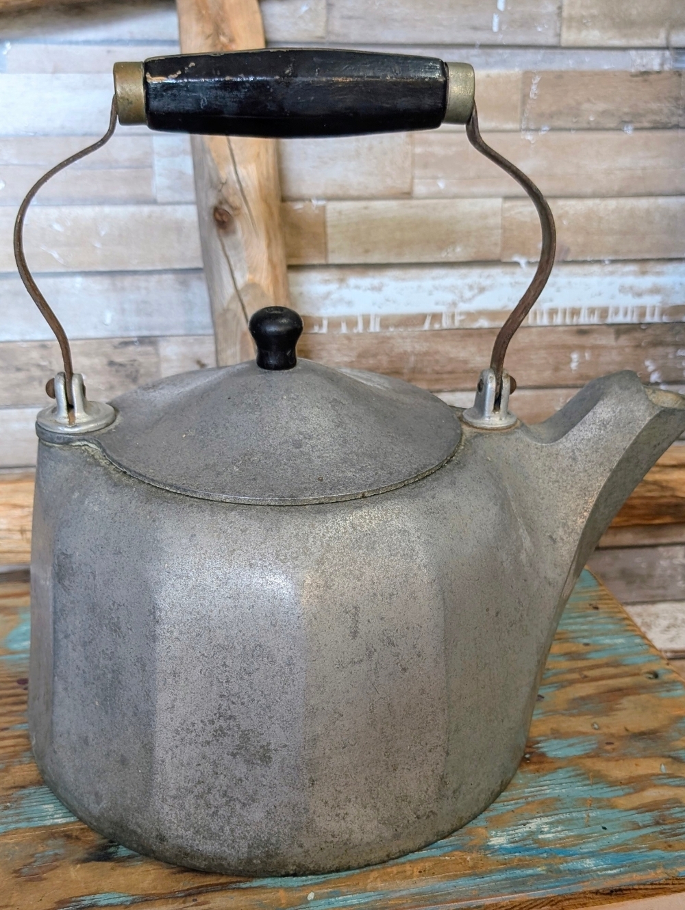 Antique Art Cast Heavy Iron Cast Iron Tea Kettle With Wooden Black Handle